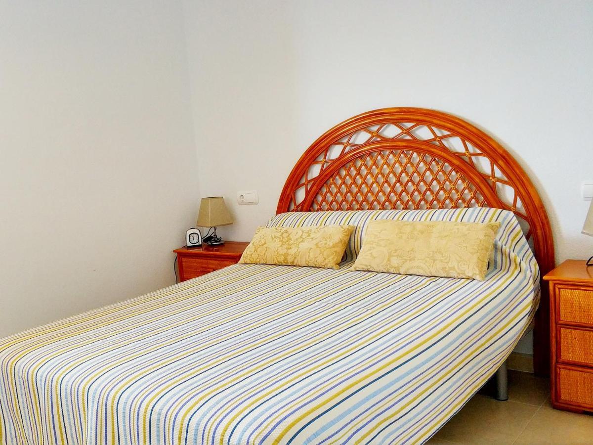 Apartamentos Ambar Beach Кальпе Экстерьер фото